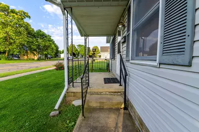 613 W Columbus Avenue, Bellefontaine, OH 43311 - Photo 6