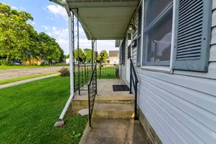 613 W Columbus Ave, Bellefontaine, OH 43311 - Photo 6