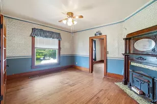 18 N Champaign St, Catawba, OH 43010 - Photo 10