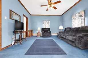 109 N Springhill St, Bellefontaine, OH 43311 - Photo 16