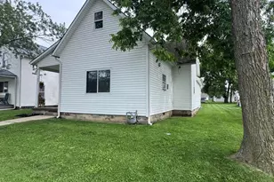 751 Columbia St, Saint Marys, OH 45885 - Photo 4