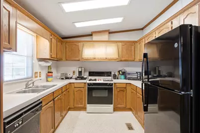225 Heather Lane, Fairborn, OH 45324 - Photo 16