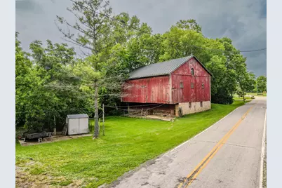 825 Free Road, New Carlisle, OH 45344 - Photo 8