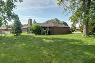 110 Fairfax Ct, Greenville, OH 45331 - Photo 6