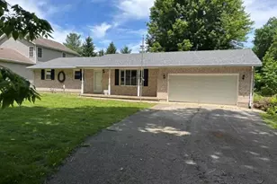 1105 Lenox St, Piqua, OH 45356 - MLS 1046431 - Coldwell Banker