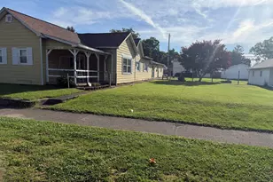 306 N Main St, De Graff, OH 43318 - Photo 2