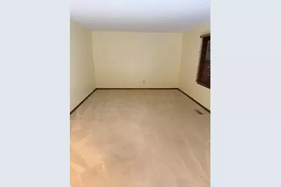 907 Martindale Road, Vandalia, OH 45377 - Photo 6