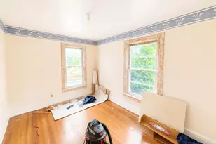 221 N Madriver St, Bellefontaine, OH 43311 - Photo 14