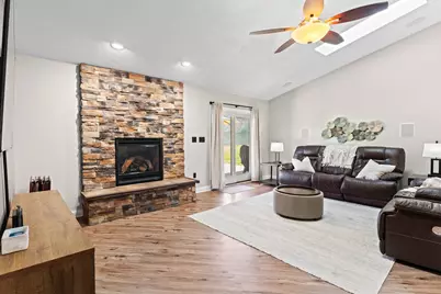 7990 Little Turtle Court, Dayton, OH 45414 - Photo 10