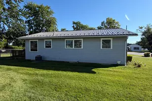 1009 Linden Ave, Saint Marys, OH 45885 - Photo 4