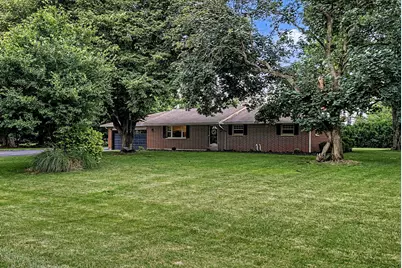 5185 David Drive, Tipp City, OH 45371 - Photo 2