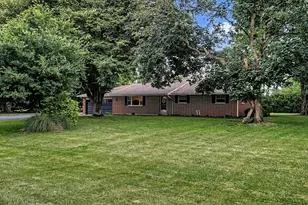 5185 David Dr, Tipp City, OH 45371 - Photo 2
