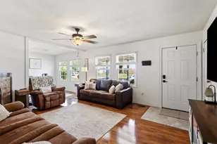 6586 Sterling Dr, Enon, OH 45323 - Photo 8