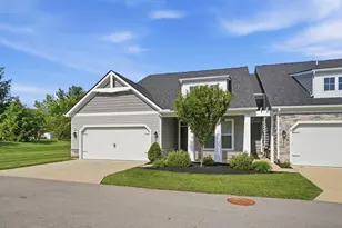 637 Angler Ct, Dayton, OH 45430 - Photo 2