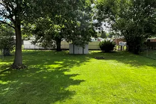 432 Lawnview Ave, Springfield, OH 45505 - Photo 6