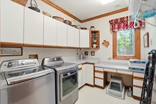2350 Lostwood Ct, Beavercreek TWP, OH 45385 - Photo 42