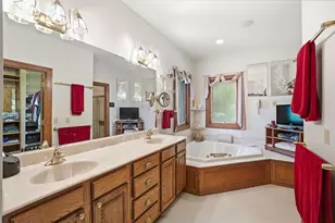 2350 Lostwood Ct, Beavercreek TWP, OH 45385 - Photo 46