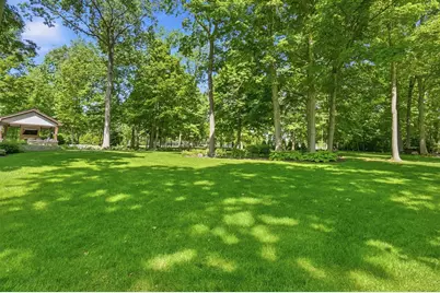 2350 Lostwood Court, Beavercreek TWP, OH 45385 - Photo 16