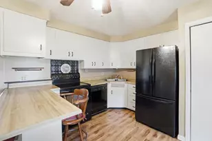 1900 Huntington Dr, Lima, OH 45806 - Photo 8