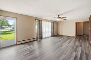 1900 Huntington Dr, Lima, OH 45806 - Photo 4