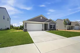137 Evergreen Wy, Brookville, OH 45309 - Photo 6