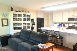 613 Boyce St, Urbana, OH 43078 - Photo 2