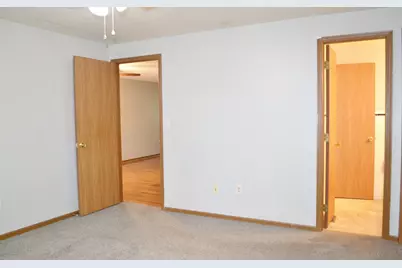 4430 E Ridgewood Road, Springfield, OH 45503 - Photo 14