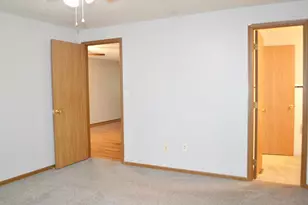 4430 E Ridgewood Rd, Springfield, OH 45503 - Photo 14