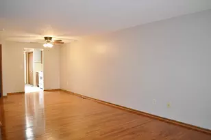 4430 E Ridgewood Rd, Springfield, OH 45503 - Photo 6