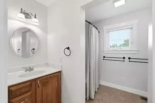 2425 Delta Ave, Dayton, OH 45419 - Photo 32