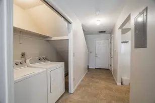 978 Irving Ave, Dayton, OH 45419 - Photo 10