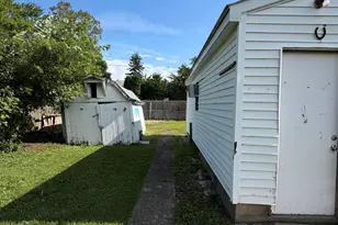 104 2nd St, Piqua, OH 45356 - Photo 22