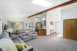 6780 Springfield Jamestown Rd, Springfield, OH 45502 - Photo 10