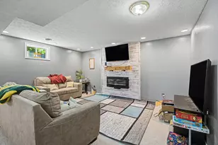 2510 Saybrook Ct, Troy, OH 45373 - Photo 30