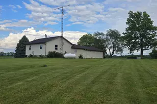 10657 County Rd 5, Belle Center, OH 43310 - Photo 4
