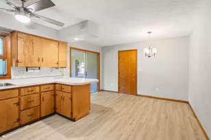 535 Barnhart Rd, Troy, OH 45373 - Photo 16
