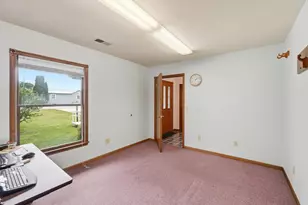 4045 Dialton Rd, Springfield, OH 45502 - Photo 12