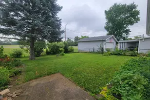 307 Drake Ave, New Carlisle, OH 45344 - Photo 6