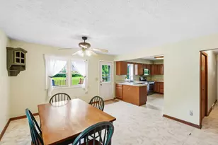 364 Park End Dr, Dayton, OH 45415 - Photo 8