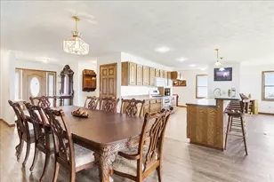7807 Park Dr, Russells Point, OH 43348 - Photo 10