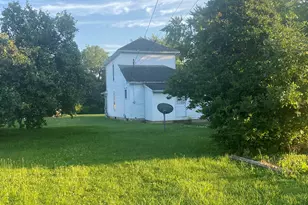 412 2nd St, Piqua, OH 45356 - Photo 2