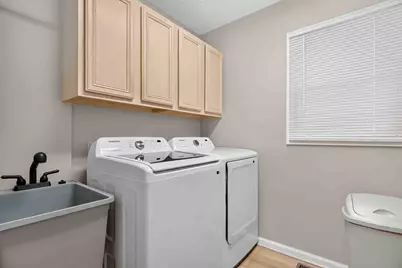 120 Village Green Drive, Sidney, OH 45365 - Photo 24