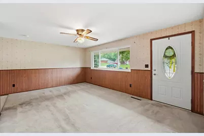 5349 Powell Road, Dayton, OH 45424 - Photo 4