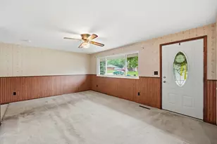 5349 Powell Rd, Dayton, OH 45424 - Photo 4