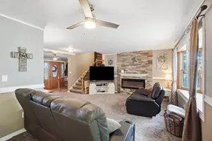 2227 Newlove Rd, South Charleston, OH 45368 - Photo 2