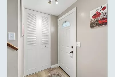 339 Blumen Lane, Dayton, OH 45439 - Photo 4