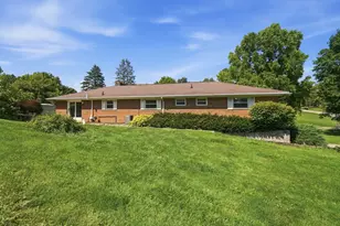 1858 Devon Dr, Springfield, OH 45503 - Photo 48