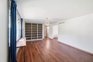 1858 Devon Dr, Springfield, OH 45503 - Photo 8