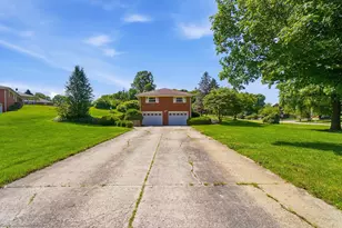 1858 Devon Dr, Springfield, OH 45503 - Photo 54