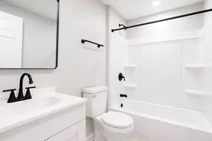 218 N Jackson St, Springfield, OH 45504 - Photo 8
